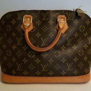 Authentic Louis Vuitton Alma PM purse